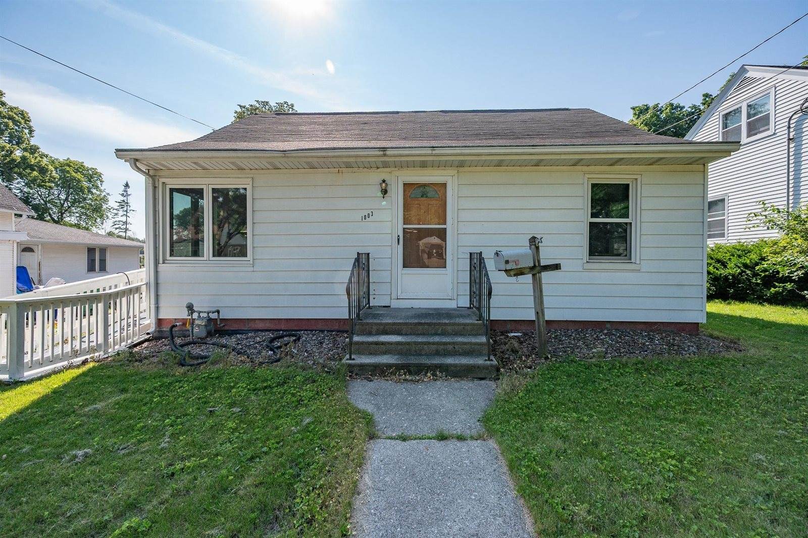 1003 13TH Avenue, Green Bay, WI 54304