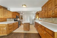 1003 13TH Avenue, Green Bay, WI 54304