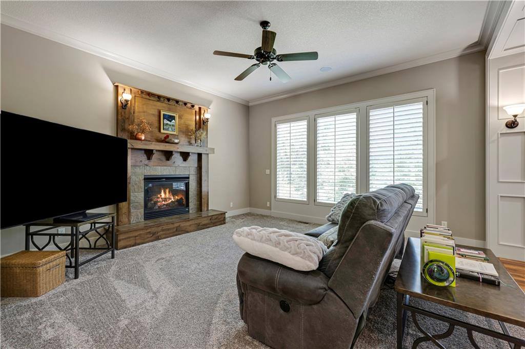 25312 West 96th Terrace, Lenexa, KS 66227