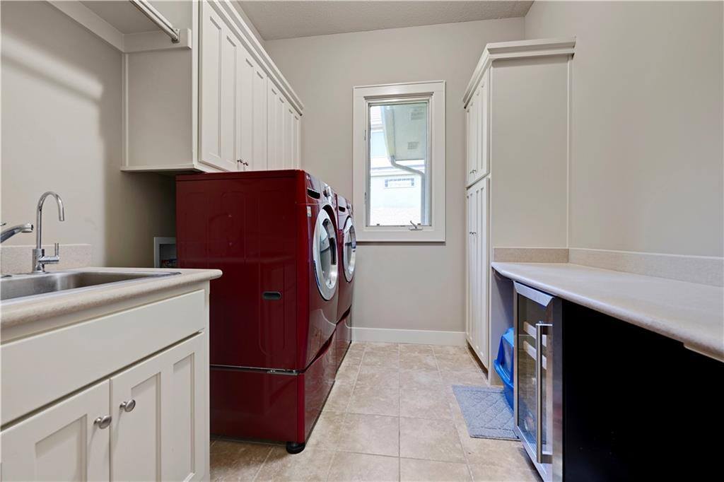 25312 West 96th Terrace, Lenexa, KS 66227