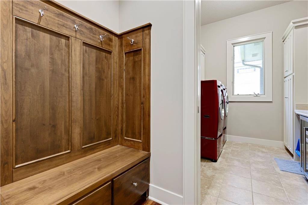 25312 West 96th Terrace, Lenexa, KS 66227