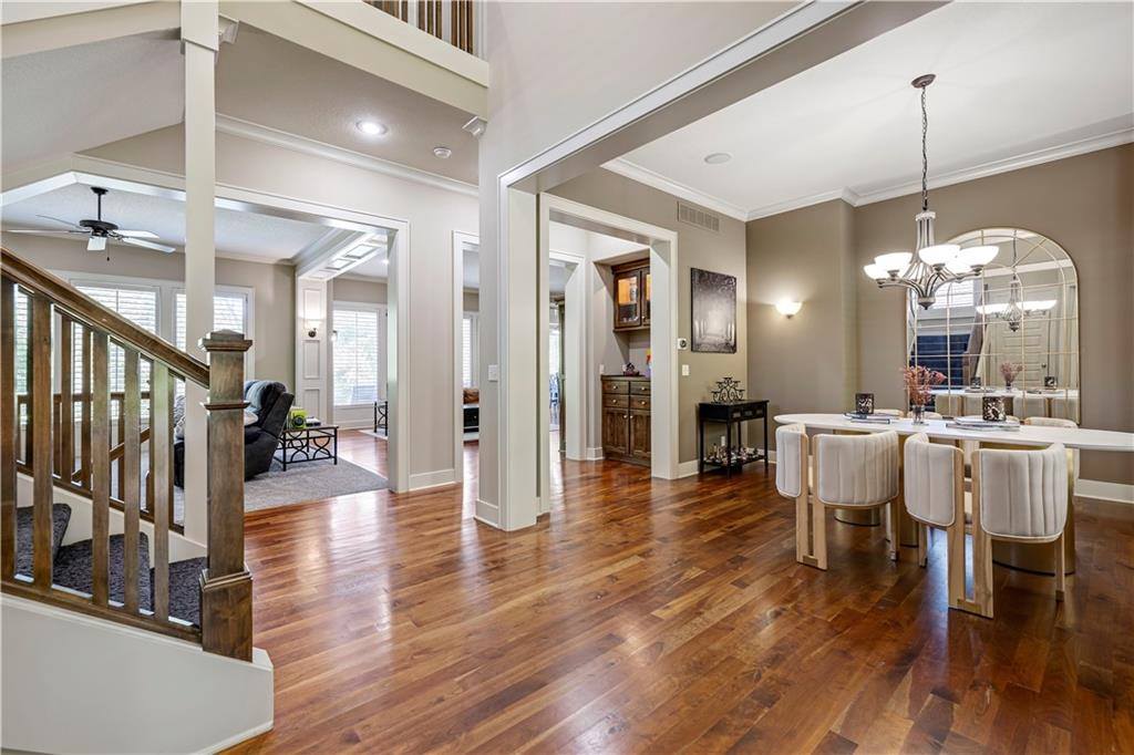 25312 West 96th Terrace, Lenexa, KS 66227