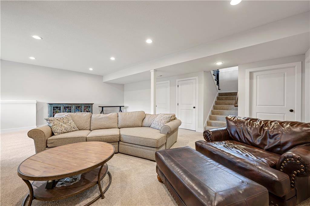 17766 South Myrna Drive, Olathe, KS 66062