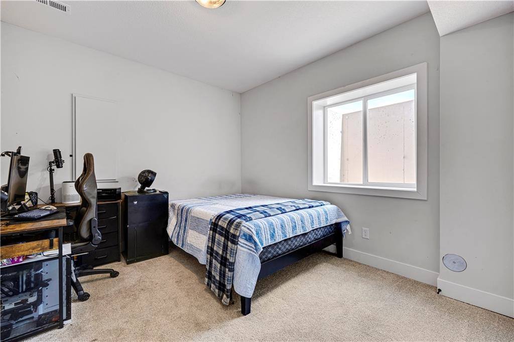 17766 South Myrna Drive, Olathe, KS 66062