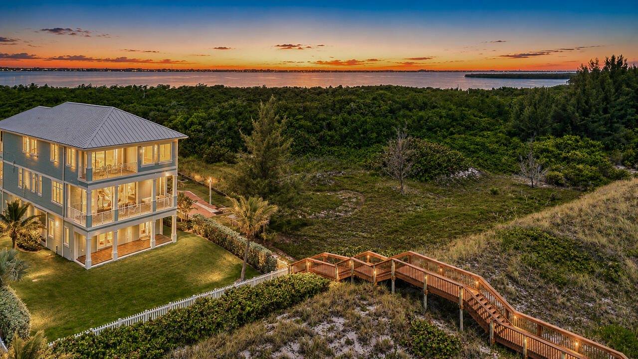 4800 Watersong Way, Fort Pierce, FL 34949