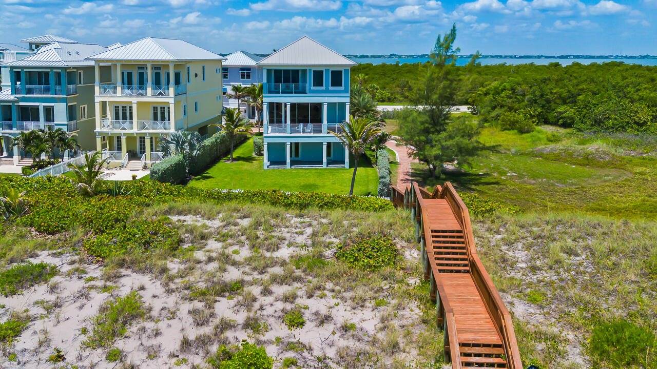 4800 Watersong Way, Fort Pierce, FL 34949