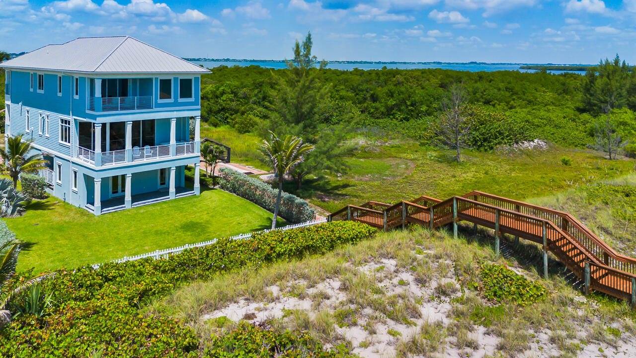 4800 Watersong Way, Fort Pierce, FL 34949