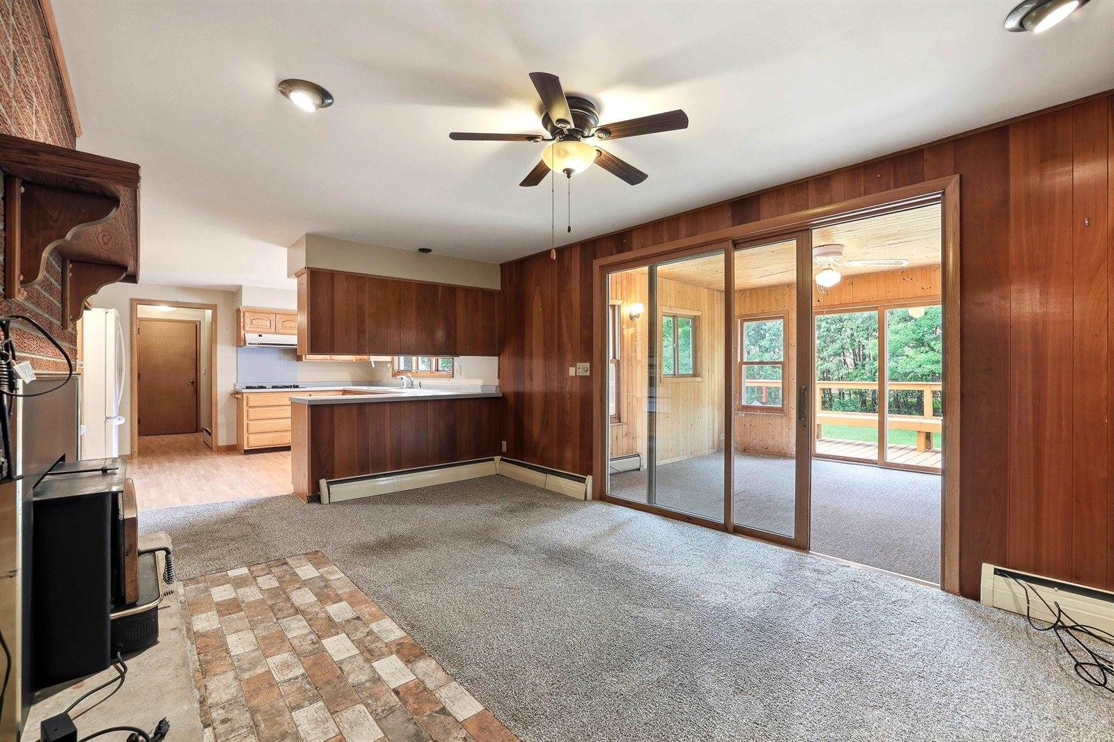 719 Sunset Avenue, Stevens Point, WI 54481