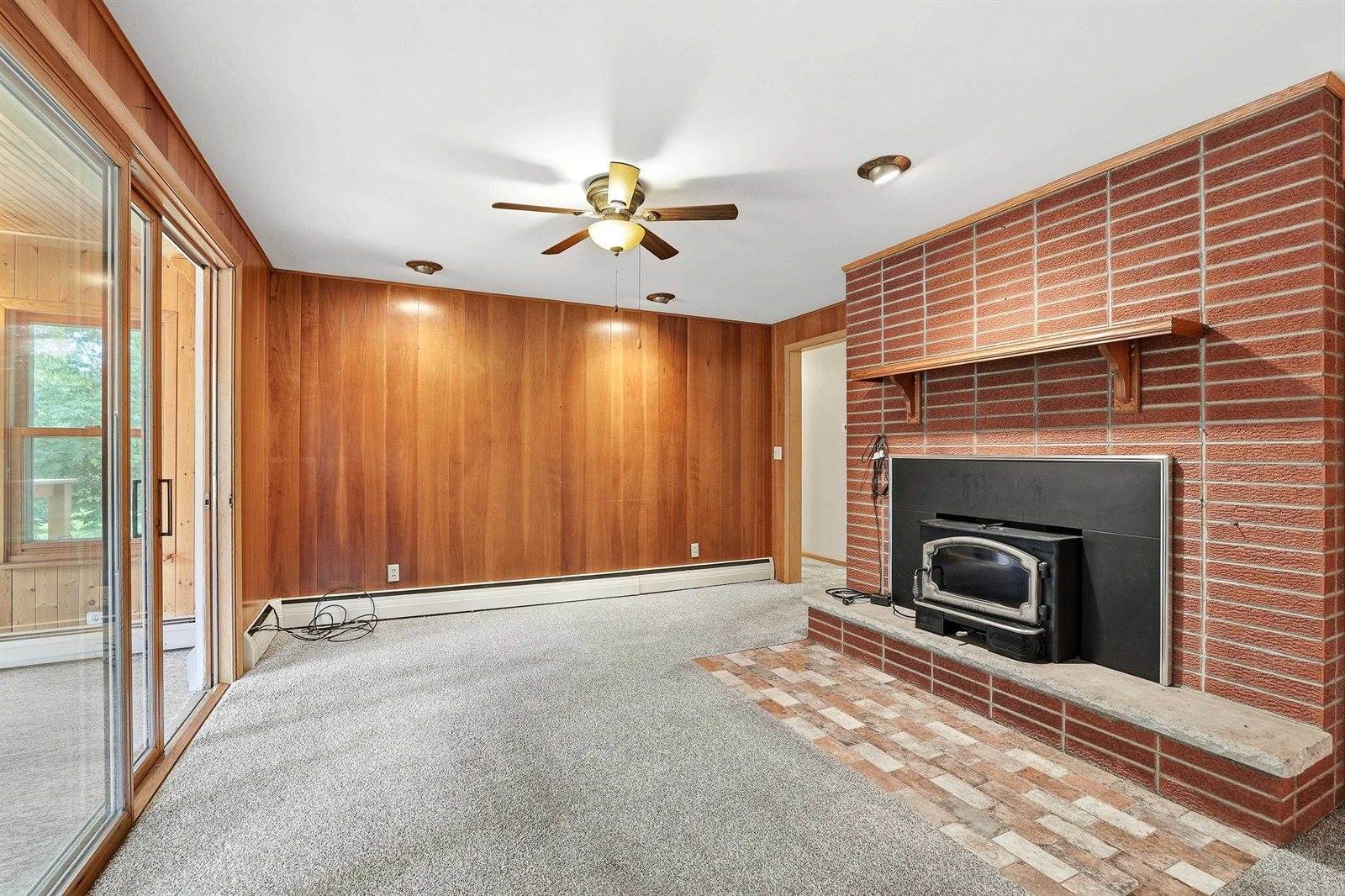 719 Sunset Avenue, Stevens Point, WI 54481