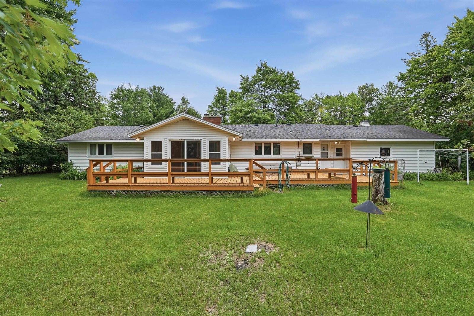 719 Sunset Avenue, Stevens Point, WI 54481