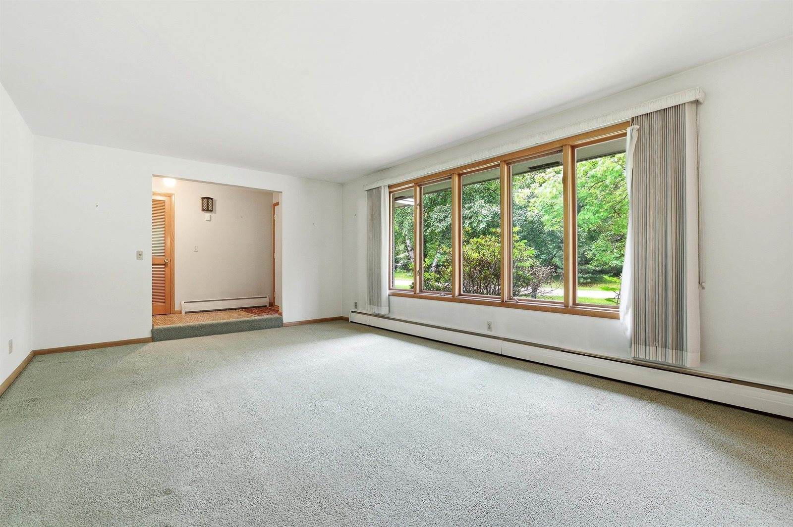 719 Sunset Avenue, Stevens Point, WI 54481