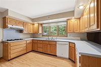 719 Sunset Avenue, Stevens Point, WI 54481