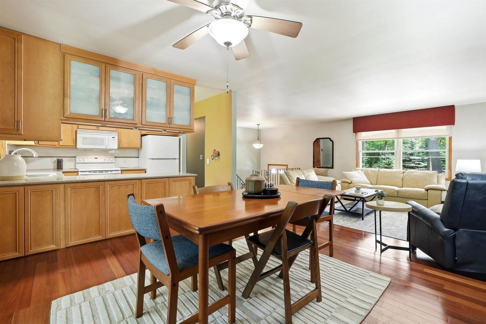 2251 Beechwood Drive, Plover, WI 54467