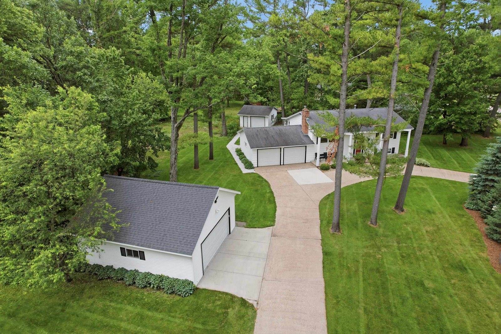 2251 Beechwood Drive, Plover, WI 54467