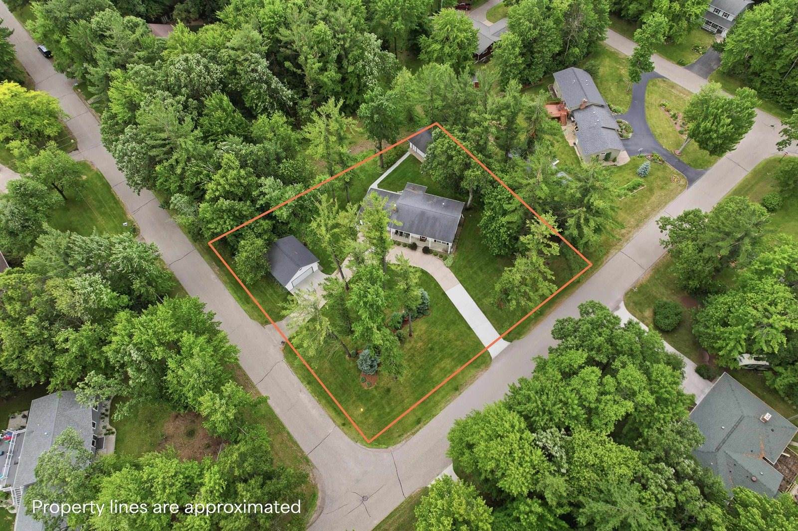 2251 Beechwood Drive, Plover, WI 54467