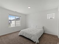 1786 East Eagle View Ln, Eagle Mountain, UT 84005