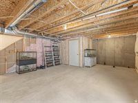1786 East Eagle View Ln, Eagle Mountain, UT 84005
