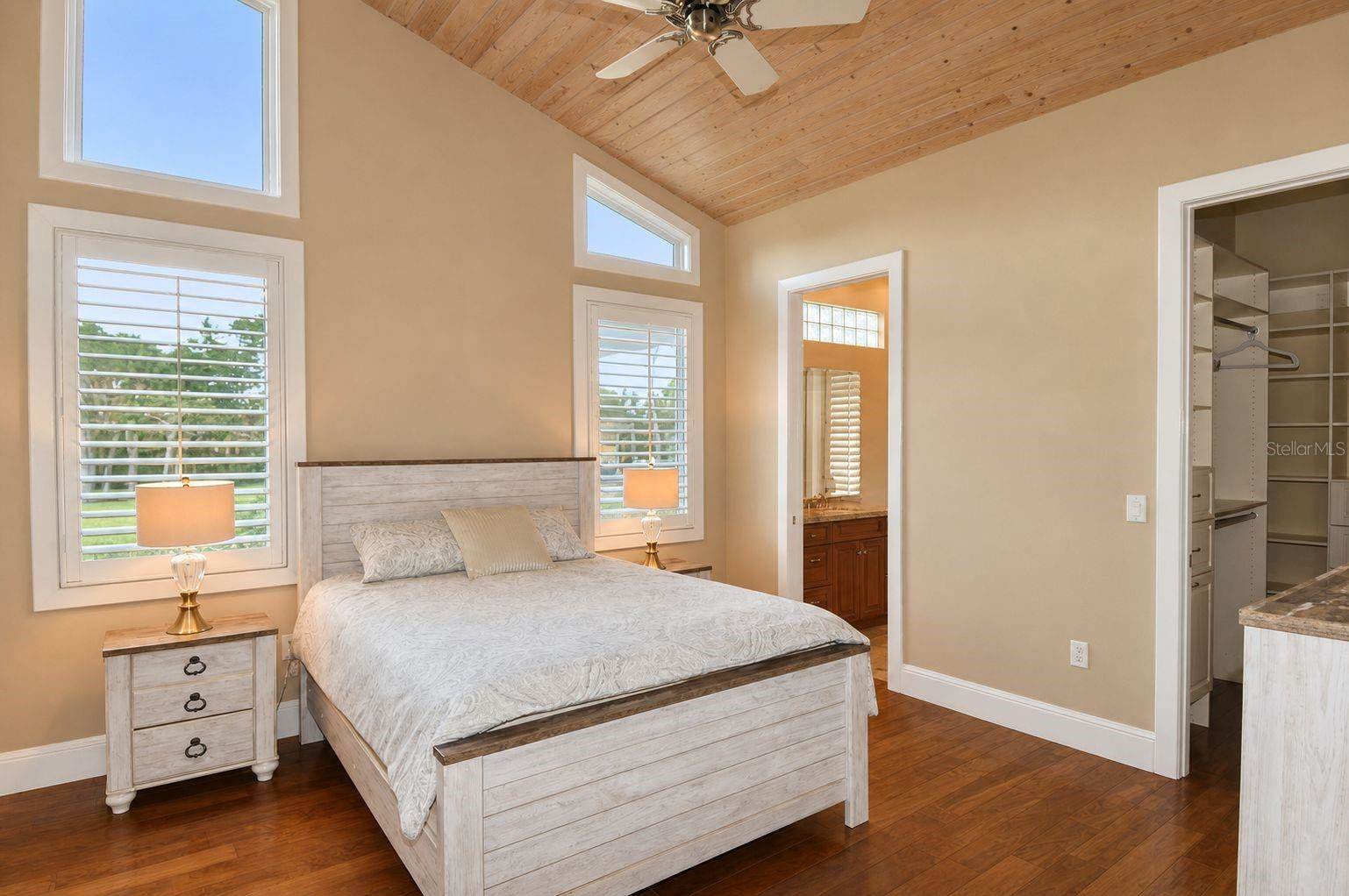 630 North River Road, Venice, FL 34293