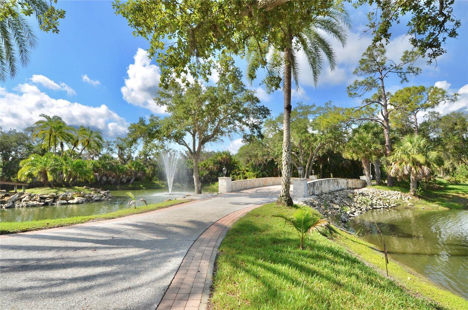 630 North River Road, Venice, FL 34293