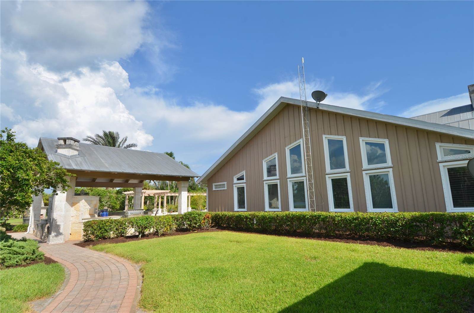 630 North River Road, Venice, FL 34293