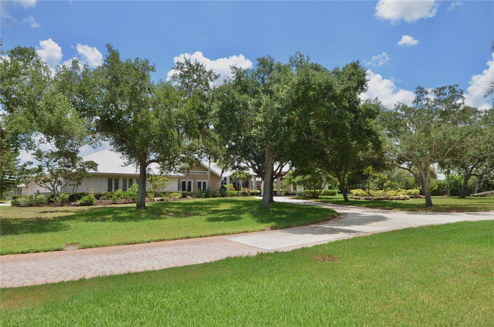 630 North River Road, Venice, FL 34293