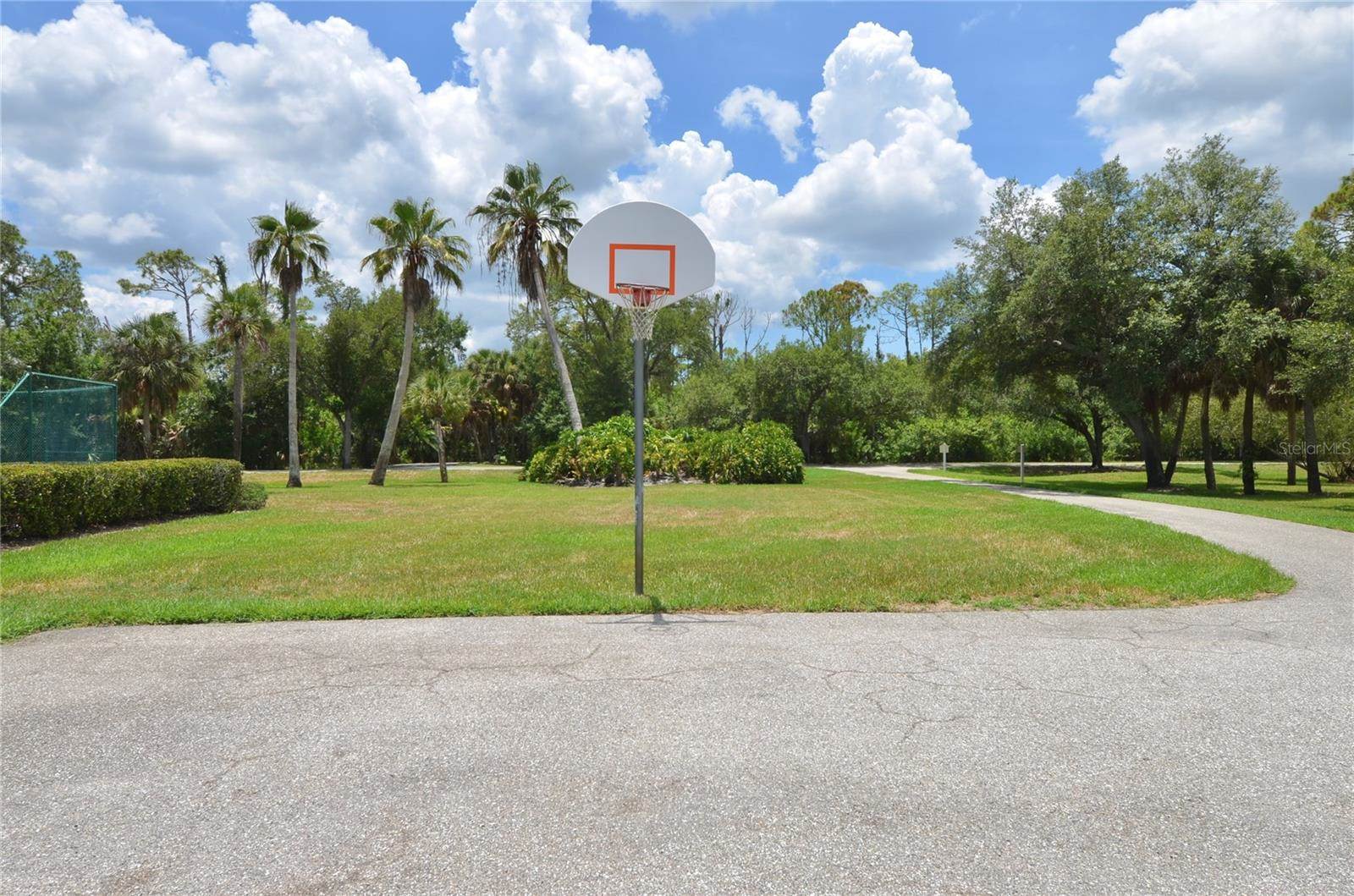 630 North River Road, Venice, FL 34293
