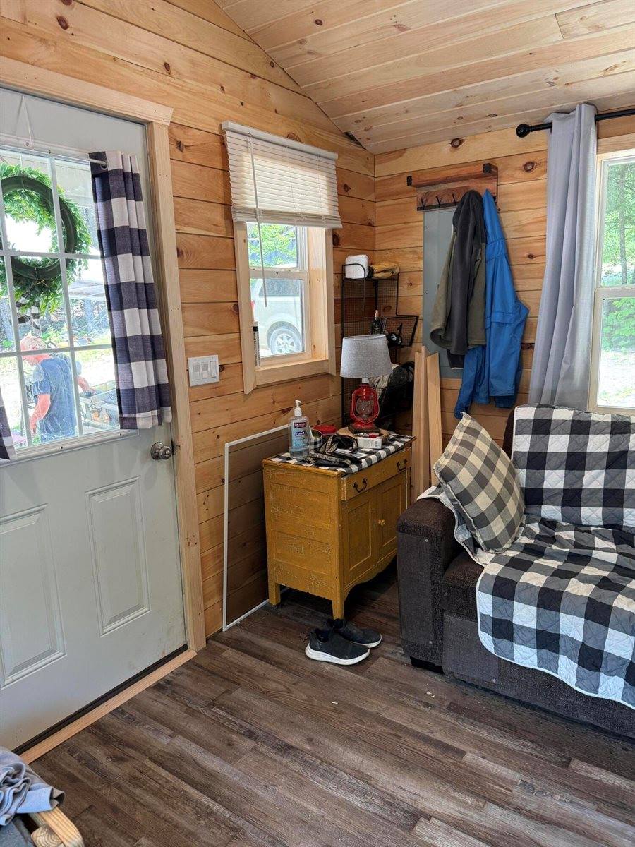 1750 Houston Road, Lincoln, ME 04457