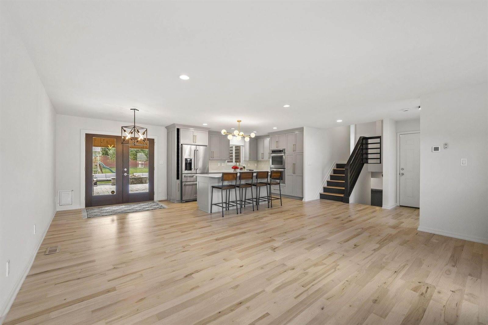 5497 Shannon Heights Boulevard, Dublin, OH 43016