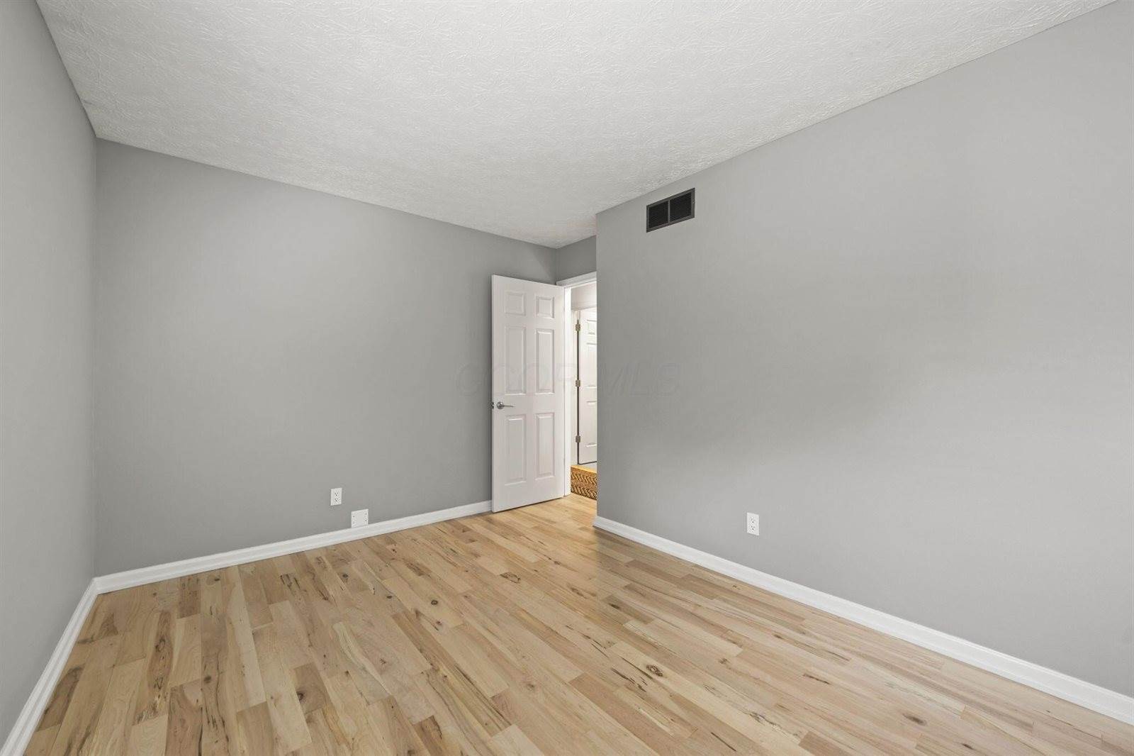 5497 Shannon Heights Boulevard, Dublin, OH 43016