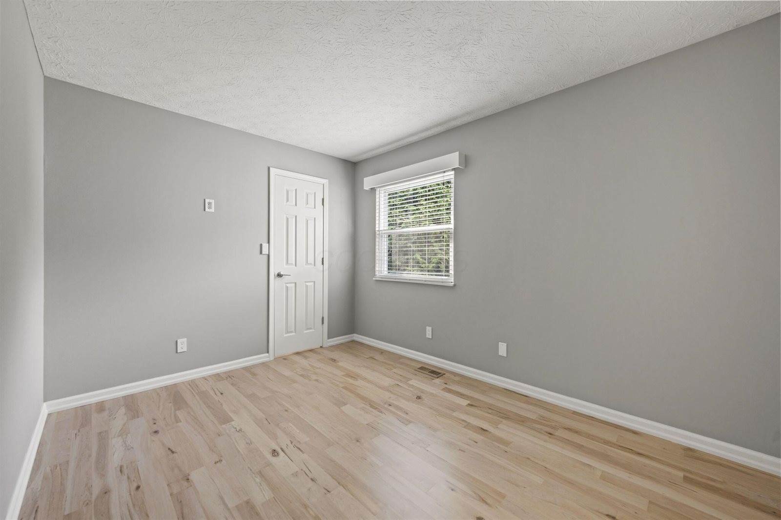 5497 Shannon Heights Boulevard, Dublin, OH 43016