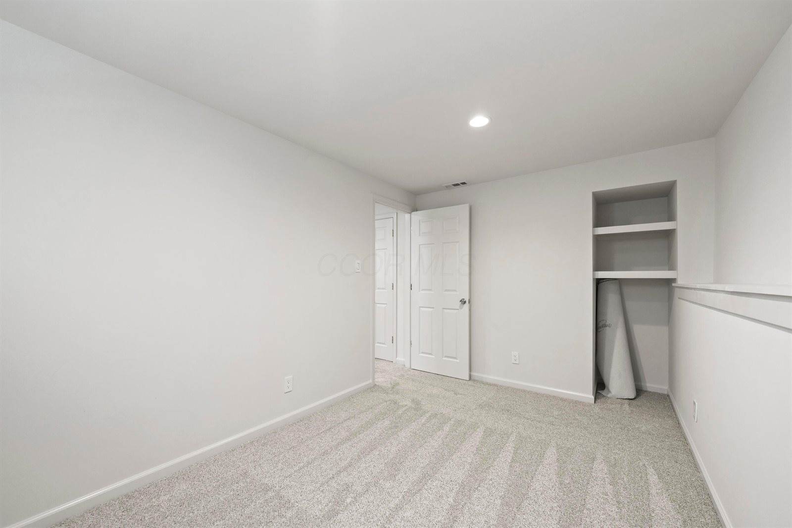 5497 Shannon Heights Boulevard, Dublin, OH 43016