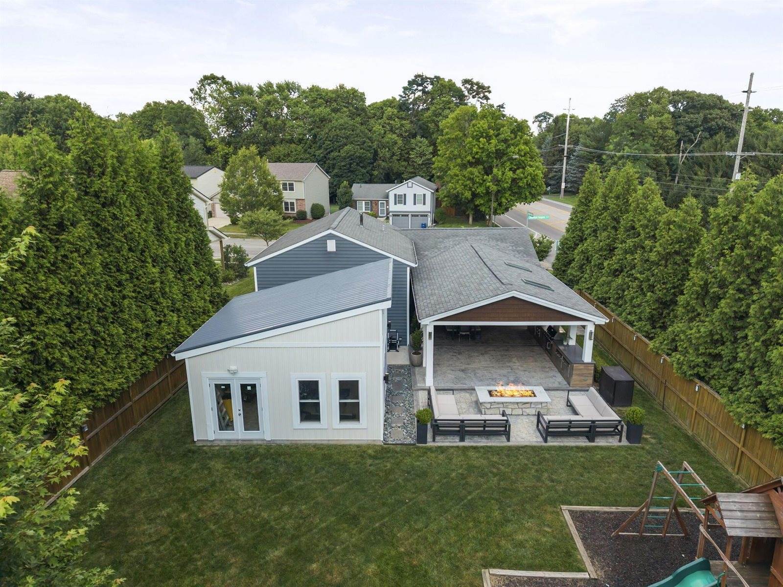 5497 Shannon Heights Boulevard, Dublin, OH 43016