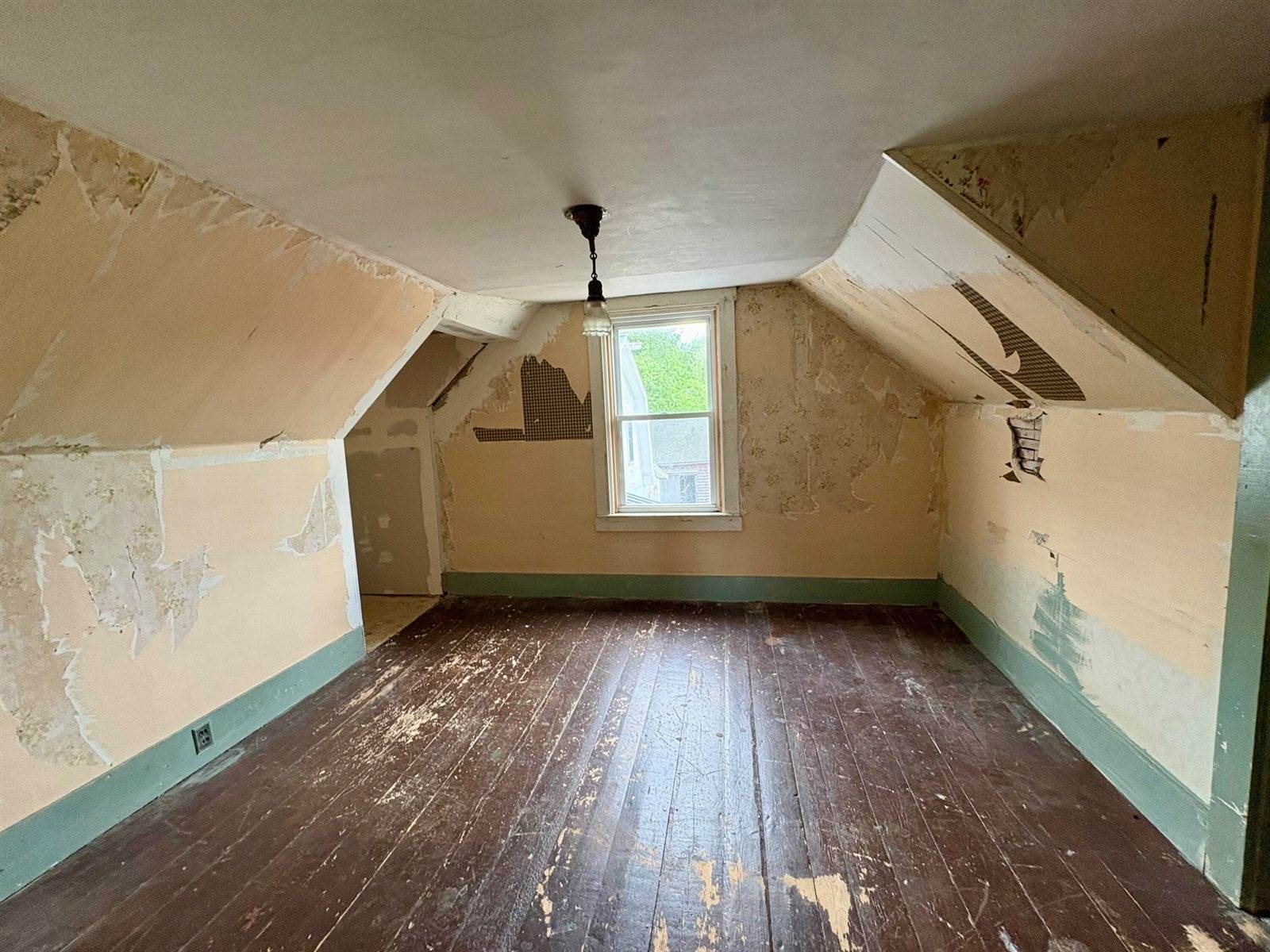 79 Main Street, Springfield, ME 04487