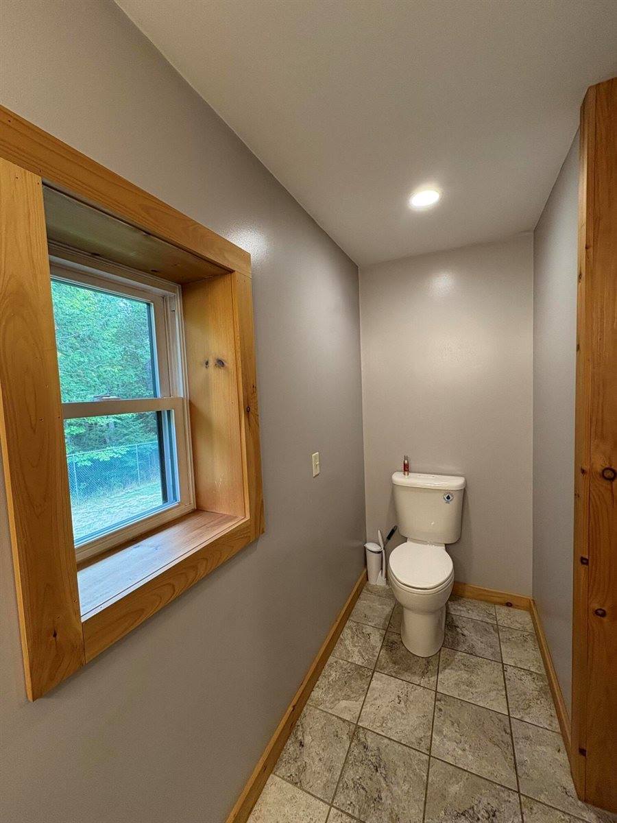 1097 Main Street, Springfield, ME 04487