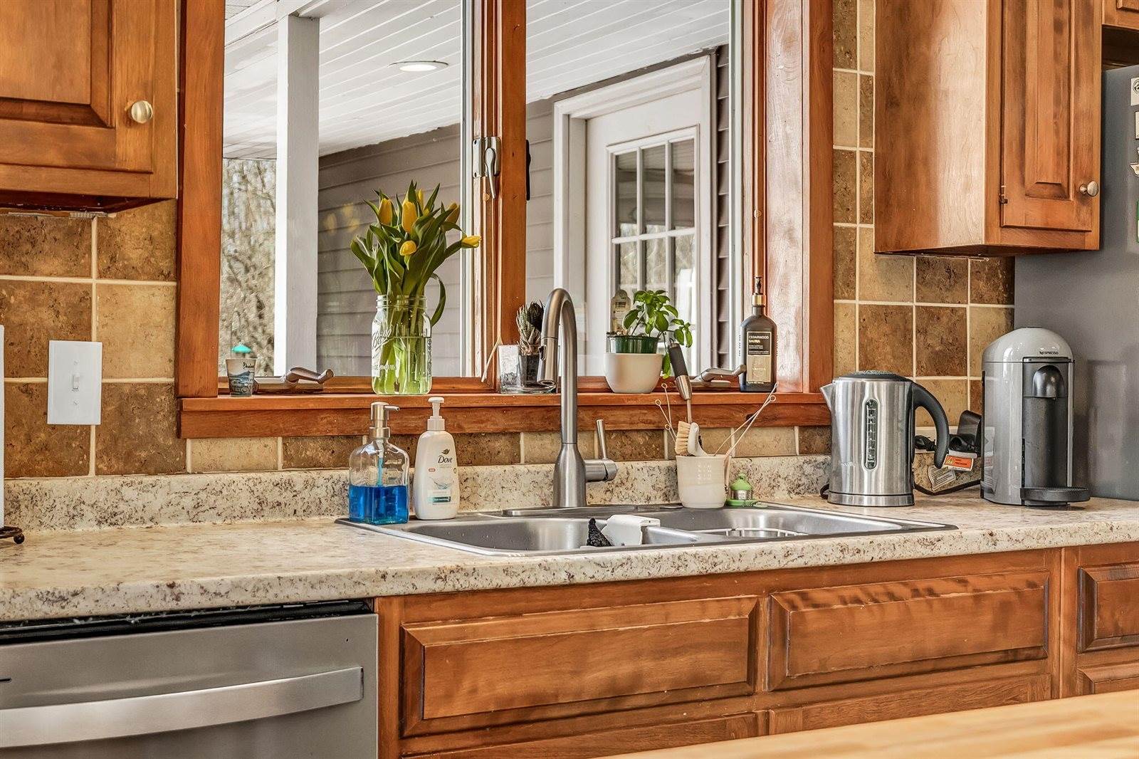 60 Main Road South, Hampden, ME 04444