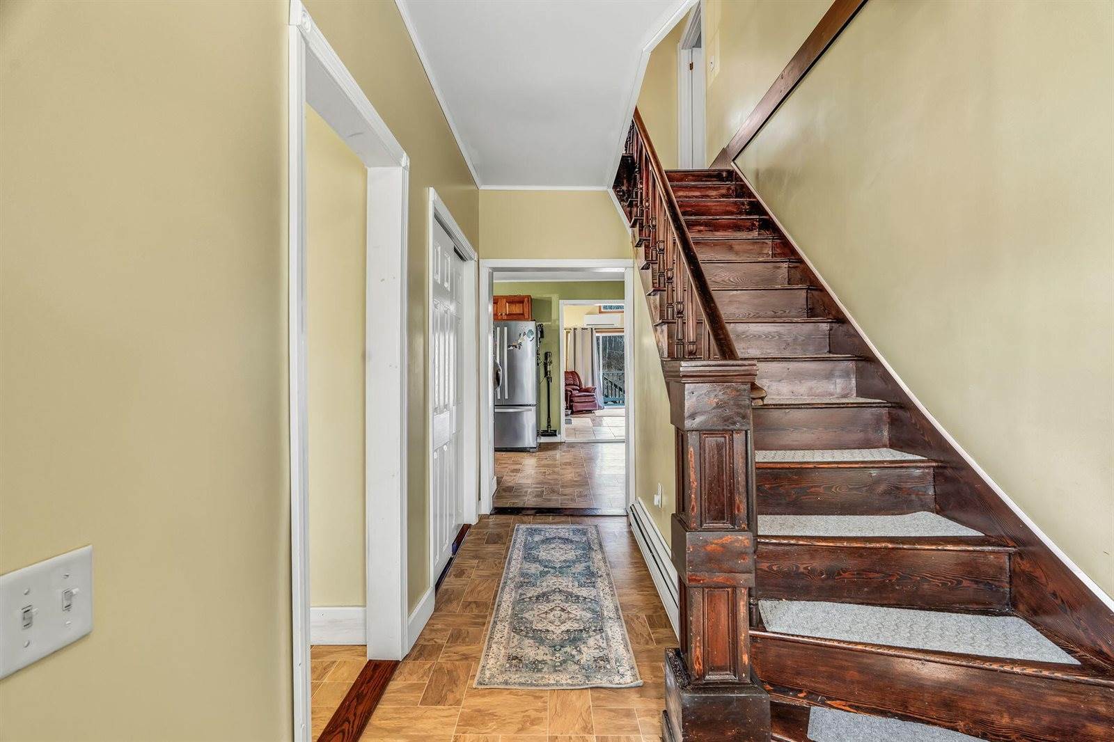 60 Main Road South, Hampden, ME 04444