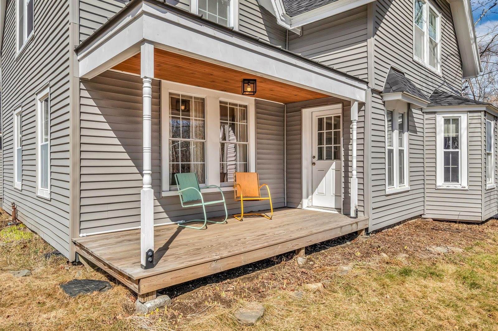 60 Main Road South, Hampden, ME 04444