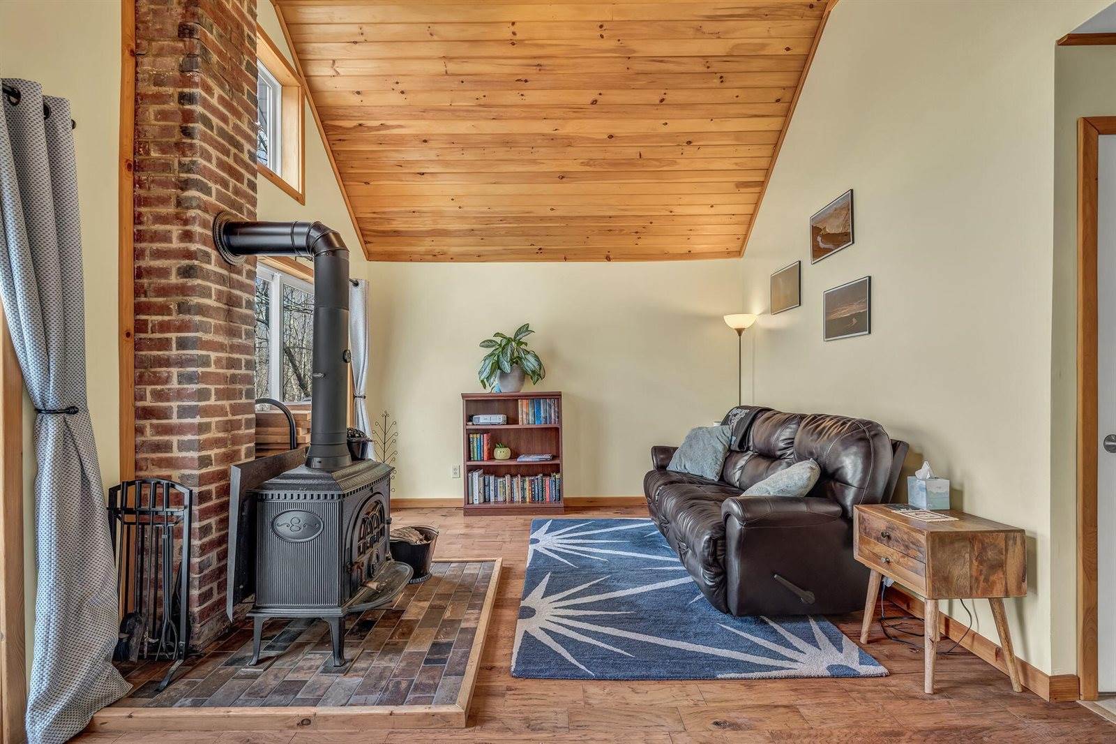 60 Main Road South, Hampden, ME 04444