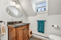 60 Main Road South, Hampden, ME 04444