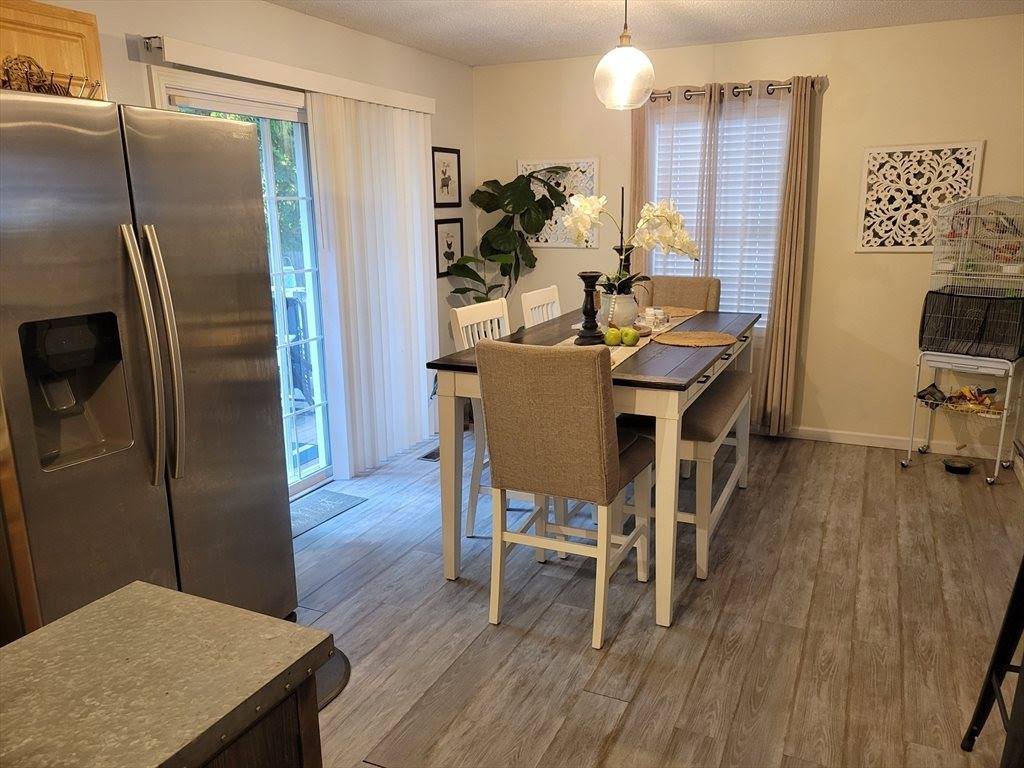 142 Jasper, Springfield, MA 01109