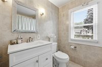 63 Fordham St, Springfield, MA 01104