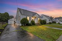 63 Fordham St, Springfield, MA 01104