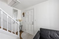 63 Fordham St, Springfield, MA 01104