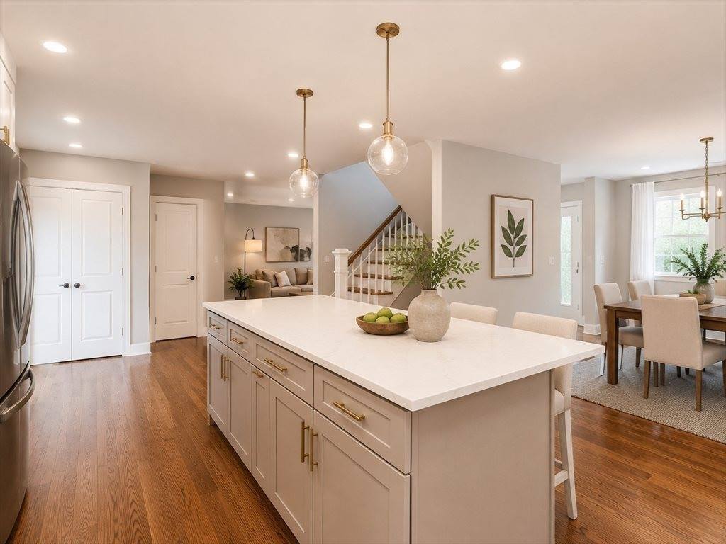 350 South Rd, Bedford, MA 01730