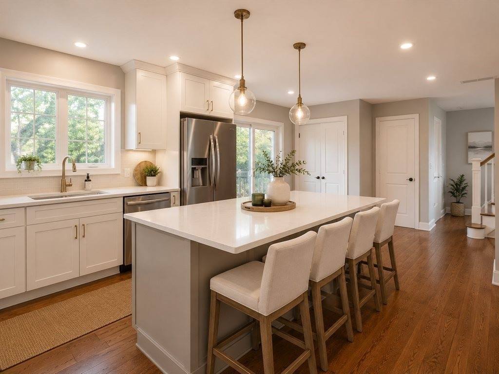 350 South Rd, Bedford, MA 01730