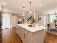 350 South Rd, Bedford, MA 01730