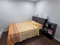 1 E Dexter Ave, Woburn, MA 01801