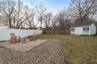 1 E Dexter Ave, Woburn, MA 01801