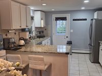 1 E Dexter Ave, Woburn, MA 01801