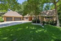 2623 South 96 Circle, Omaha, NE 68124